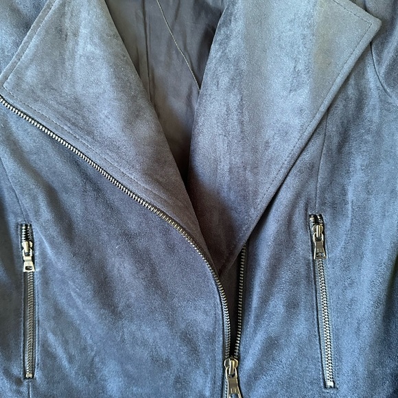 Brand new bcbg suede blazer/jacket - Picture 3 of 3